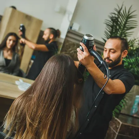 Cornelius Cosy In Caesar &