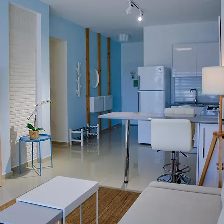 아파트 Cornelius Cosy In Caesar & Perivolia tou Trikomou